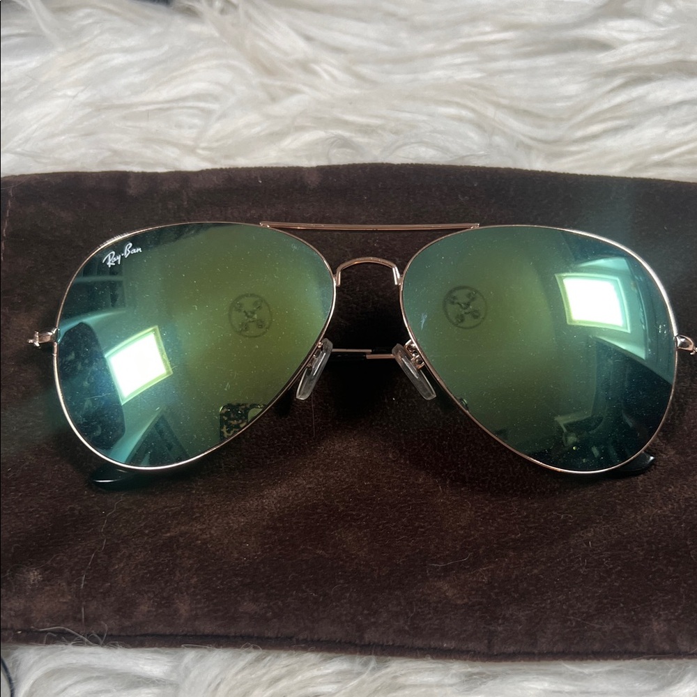 Ray-Ban Aviator Sunglasses with Green Lenses